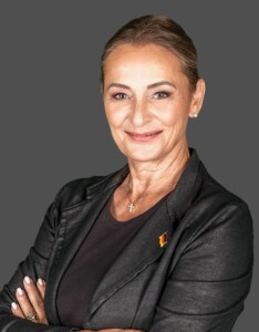 Eva Nehmzow